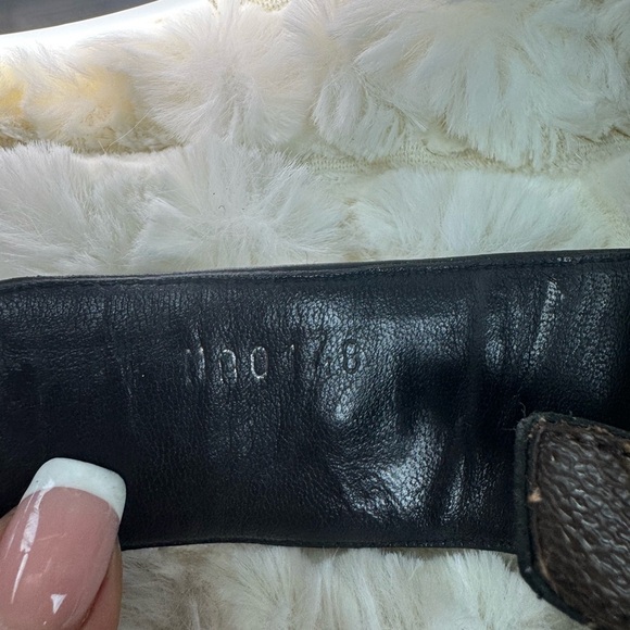 Louis Vuitton Monogram Brown and Gold Slides Size 8 - Picture 9 of 11